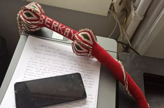 Miras kalan villa için kaçırdıkları adamı kırbaçla darp ettiler