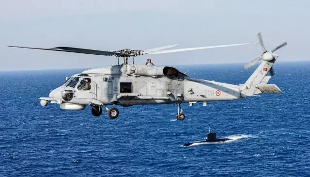 MSB’nin helikopteri denize acil iniş yaptı