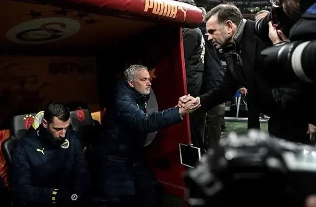 Okan Buruk: Mourinho hala ağlamaya devam ediyor