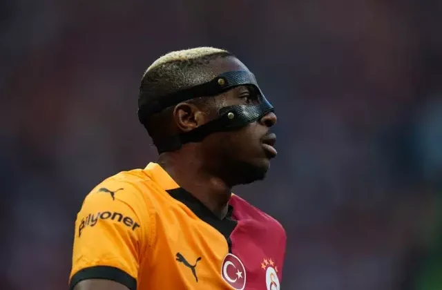Osimhen öyle bir paylaşım yaptı ki ayrılığı neredeyse açıkladı