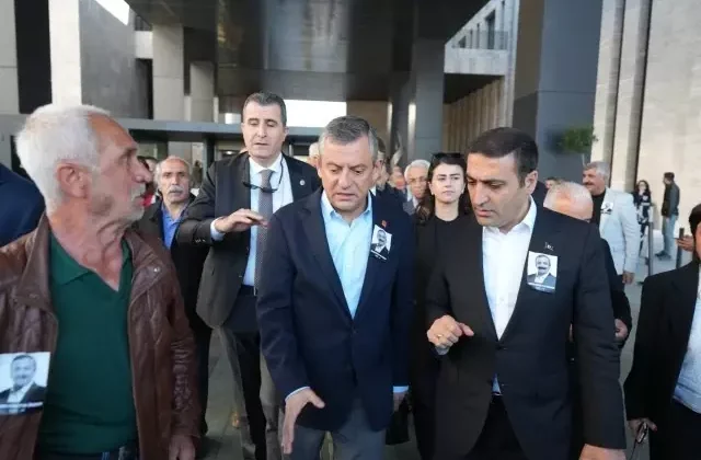 Özgür Özel’e saldıran cani, 24 yıl önce de bıçak zoruyla çocuğun parasını gasbetmiş