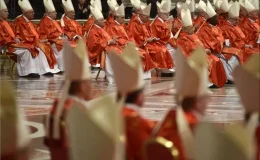 Papalık bilmecesi! En uzun seçim 1006 gün sürdü, içeriye yiyecek sokulması yasak