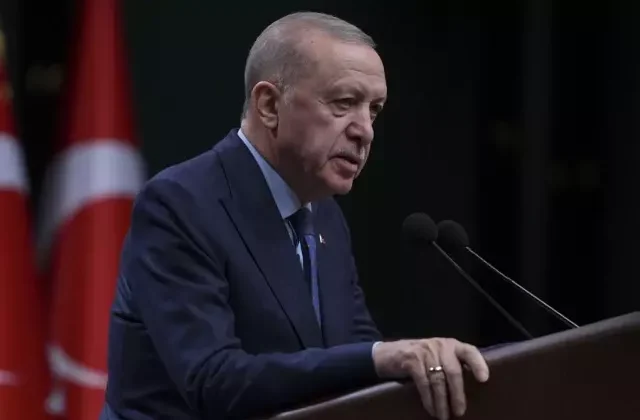 PKK’nın fesih kararına Cumhurbaşkanı Erdoğan’dan ilk yorum: Bugün kritik bir eşik aştık