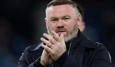 Rooney’den Manchester United’a tavsiye: Galatasaray’dan onu alın