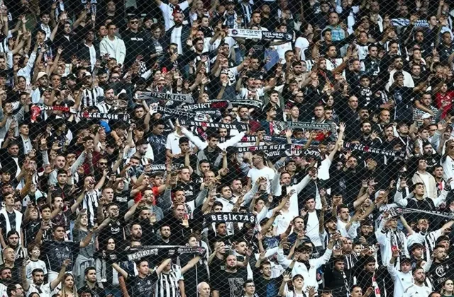 Serdal Adalı Beşiktaş’taki ilk ayrılığı duyurdu