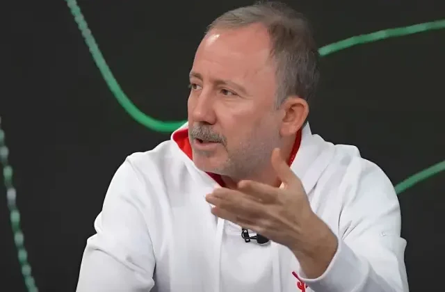 Sergen Yalçın Fenerbahçe’nin başına mı geçiyor? İddialara canlı yayında yanıt verdi