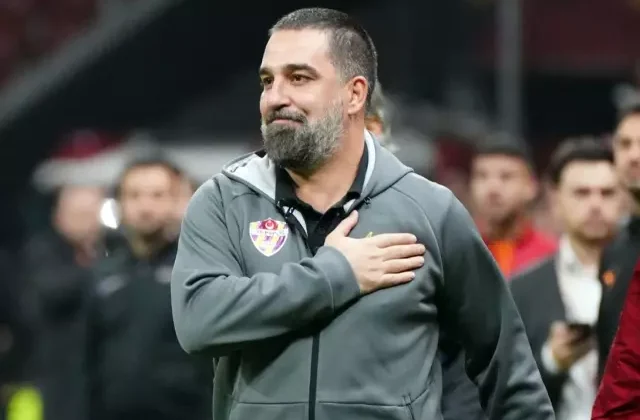 Shakhtar Donetsk’e imza atan Arda Turan, Galatasaray’ı hemen sildi