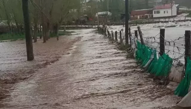 Sivas’ta sel felaketi! İki köyde hasar oluştu