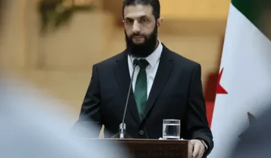 Suriye Cumhurbaşkanı Şara, ulusa sesleniş konuşması yaptı