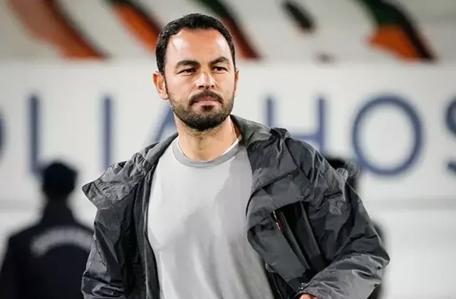 Sürpriz iddia! Gaziantep FK’den ayrılan Selçuk İnan’ın yeni adresi belli oluyor