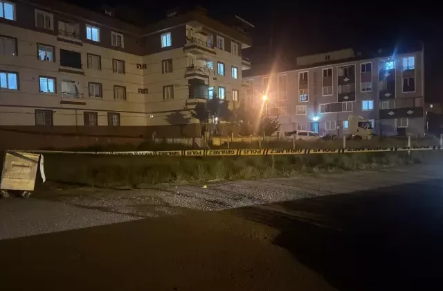 Tartıştığı oğlunu av tüfeğiyle öldürdü