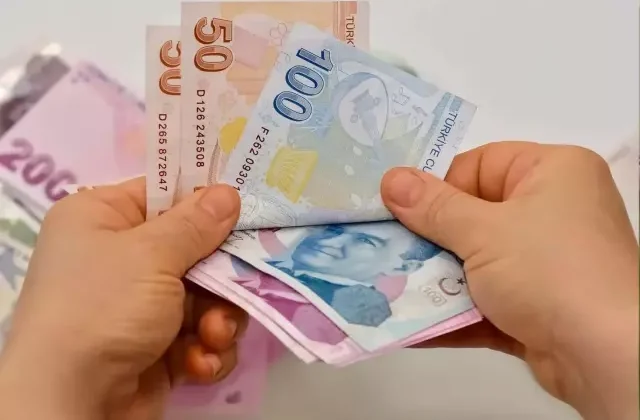 Türkiye’de maaşlardan ev kiralarına ayrılan pay rekora koşuyor