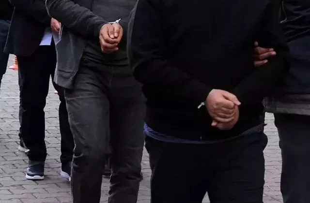 Uşak’ta uyuşturucu operasyonu! 11 kişi tutuklandı
