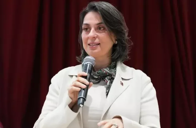 Üsküdar Belediyesi’ne haciz geldi