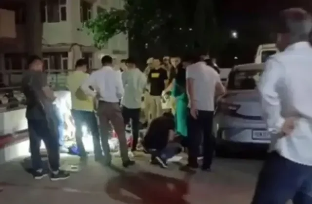 Yedi kişilik aile araba ölün bulundu: Toplu intihar olduğu tahmin ediliyor