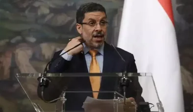 Yemen Başbakanı Ahmed Avad bin Mübarek istifa etti