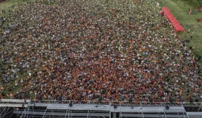 Yenikapı’da Galatasaray mutluluğu! Kaan Ayhan’ın golünden sonra coşku zirve yaptı