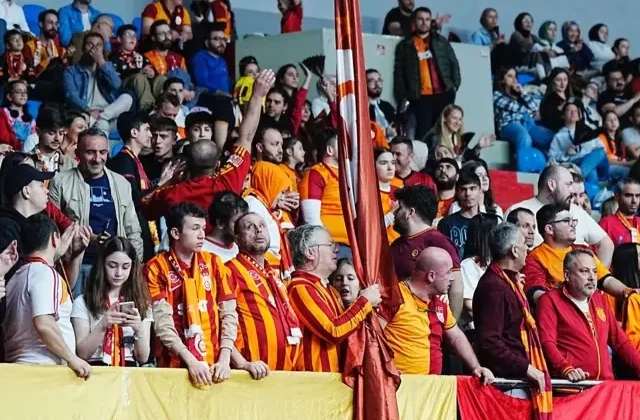 Yok böyle transfer! Galatasaray’dan ayrıldı ezeli rakibi havada kaptı