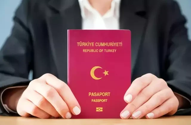 Yunanistan’da pasaport kontrolünde yeni dönem! Kayıtlar 3 yıl saklanacak