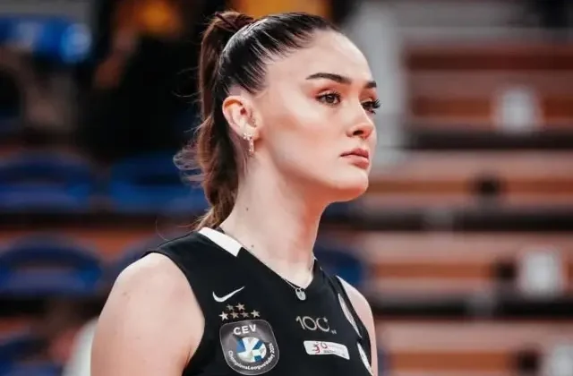 Zehra Güneş, Fenerbahçe’nin yıldızıyla ABD’de tatile çıktı