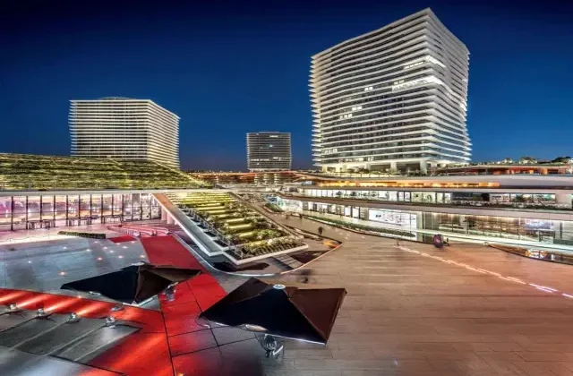 Zorlu Center AVM’nin satılma iddialarına ilişkin holdingden açıklama geldi
