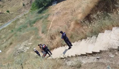 12 yaşındaki çocuk bisikletiyle dereye düşerek hayatını kaybetti