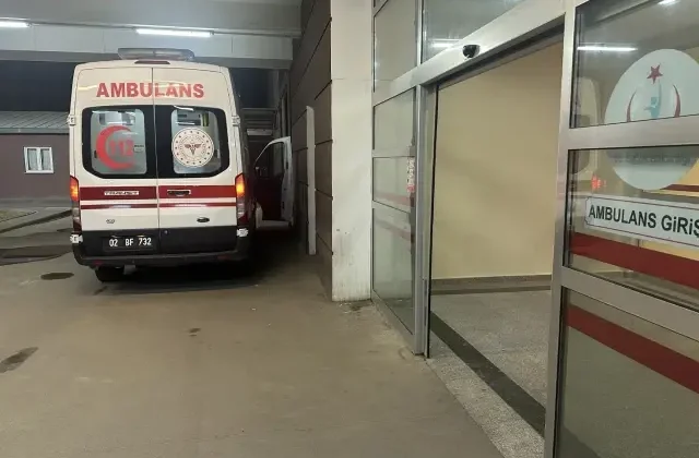 2 grup arasında çıkan kavgada 5’i kadın 7 kişi yaralandı