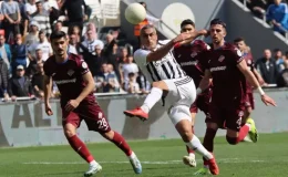 44 yaşındaki futbolcuya sessiz sedasız imzayı attırdılar