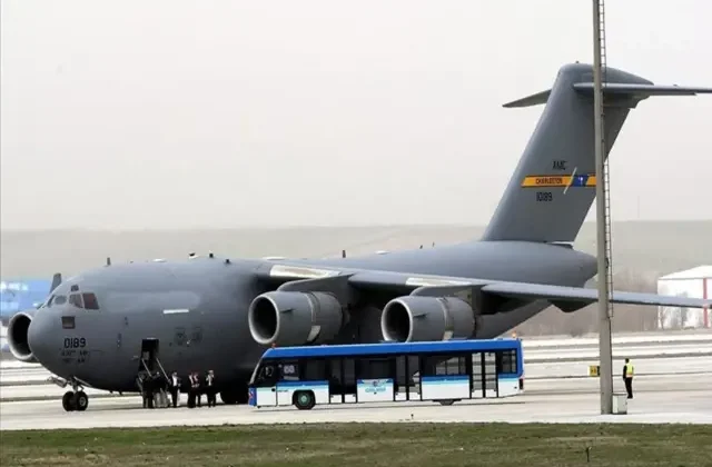 ABD’den İsrail’e 14 uçak dolusu askeri yardım