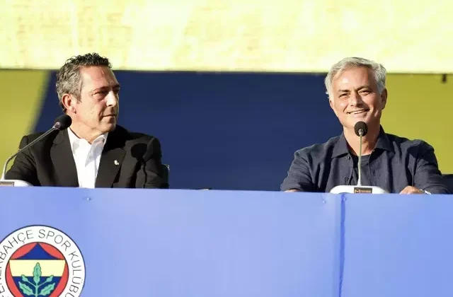 Ali Koç ve Jose Mourinho arasında kritik görüşme! Mourinho’nun kaderi belli oluyor