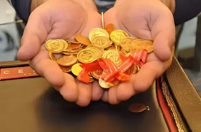 Altın fiyatlarında beklenen yine olmadı! İbre tersine döndü