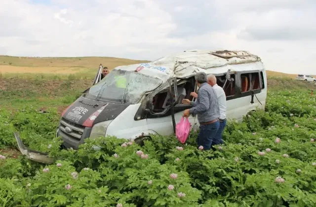 Amasya’da yolcu minibüsü takla attı: 1 ölü, 4 yaralı