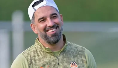 Anlaşmanın eli kulağında! Fenerbahçe’nin yıldızı Arda Turan’ın takımına gidiyor