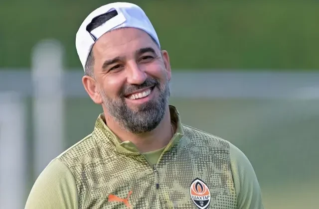 Anlaşmanın eli kulağında! Fenerbahçe’nin yıldızı Arda Turan’ın takımına gidiyor