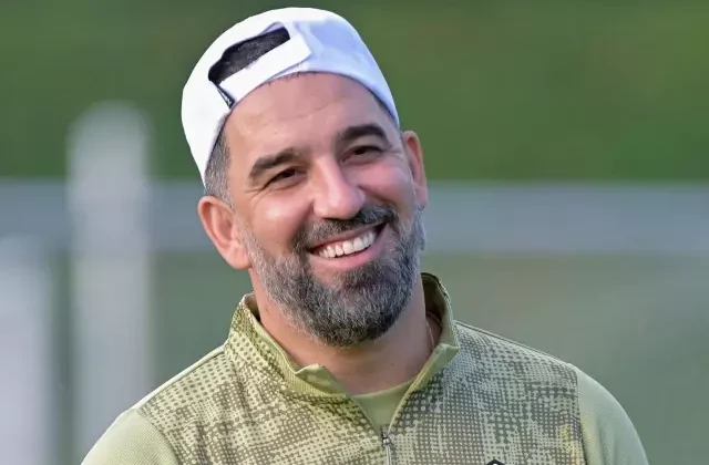 Arda Turan’dan İrfan Can Kahveci’ye kanca