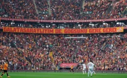 Aslan transfer şova devam ediyor! Taraftarın sevgilisi de geri dönüyor