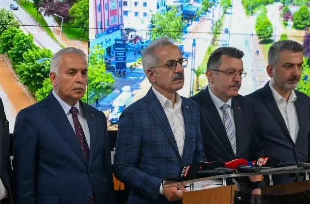 Bakan Uraloğlu, selin vurduğu Trabzon’a gitti: Kaybolan vatandaşımızı arama çalışmaları sürüyor