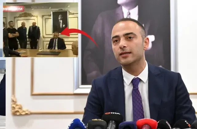 Belediye AK Parti’ye geçti, koltuğa oturan ismin mutluluğu dikkat çekti