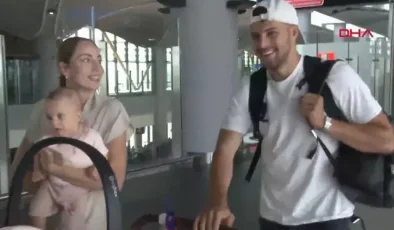 Beşiktaş’ın yeni transferi Jurasek, İstanbul’a geldi! İşte ilk sözleri