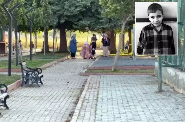 Bisiklet sürerken başına yorgun mermi isabet eden çocuk hayatını kaybetti