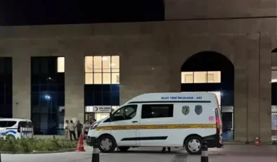 Buca’da akrabaların tartışması bıçaklı kavgaya dönüştü! 1 kişi hayatını kaybetti
