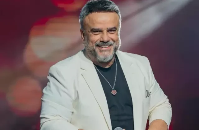 Bülent Serttaş’ın gözlerden uzak büyüttüğü kızı, üniversiteden mezun oldu