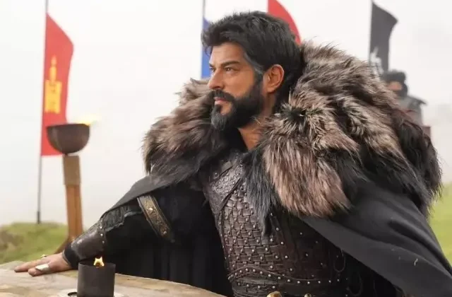 Burak Özçivit sezon finali sonrası imaj tazeledi