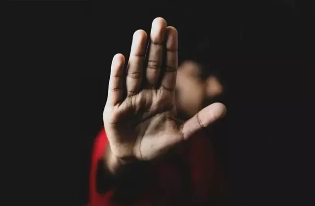 Çocuğa yıllarca cinsel istismarda bulunan şüpheli tutuklandı