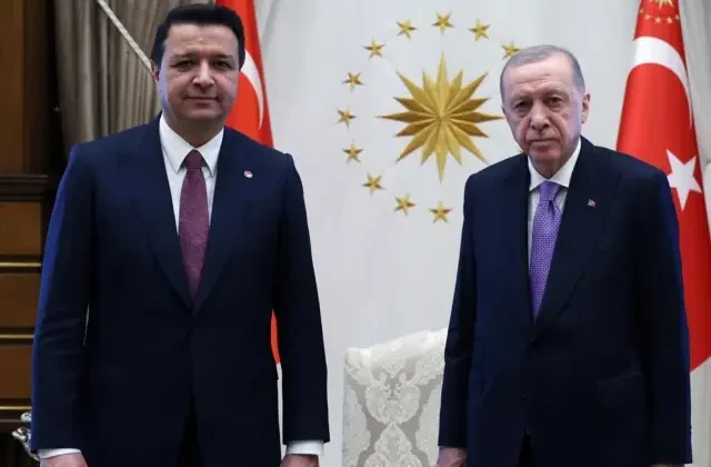 Cumhurbaşkanı Erdoğan, Saadet Partisi Genel Başkanı Arıkan’ı kabul etti
