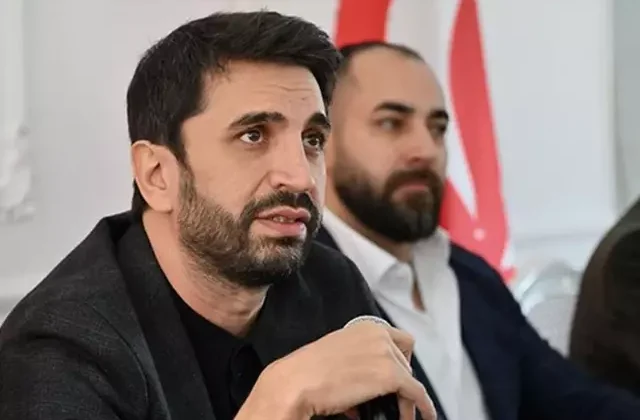 Daha yeni satın aldığı takım küme düştü! Taraftarlar kulübü satmasını istiyor