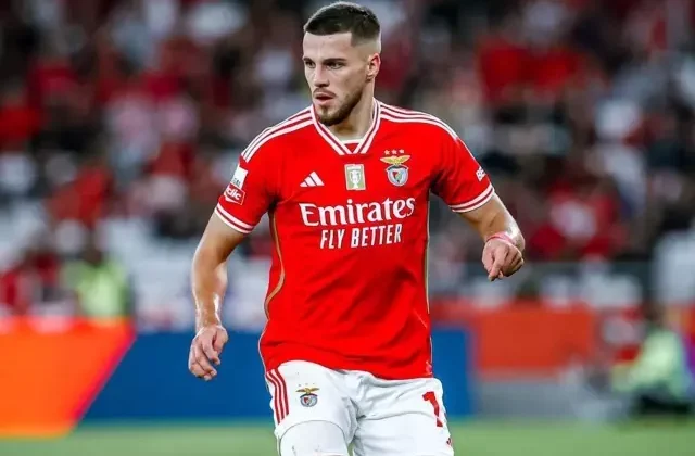 David Jurasek’te mutlu son! Beşiktaş sezonun ilk transferini Benfica’dan yaptı