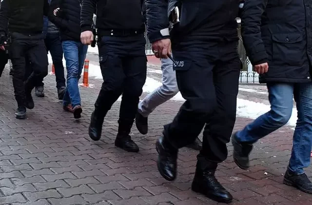 Didim Belediyesi’ne zimmet operasyonunda 4 gözaltı
