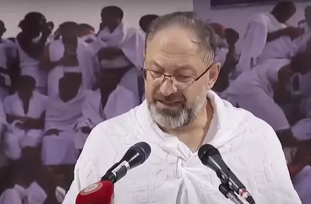 Diyanet İşleri Başkanı Erbaş’tan Arafat’ta vakfe duası