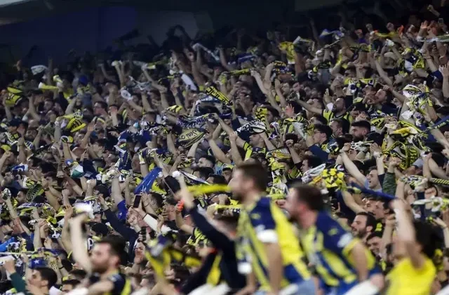 Dünyaca ünlü yıldız Fenerbahçe’ye “Evet” dedi
